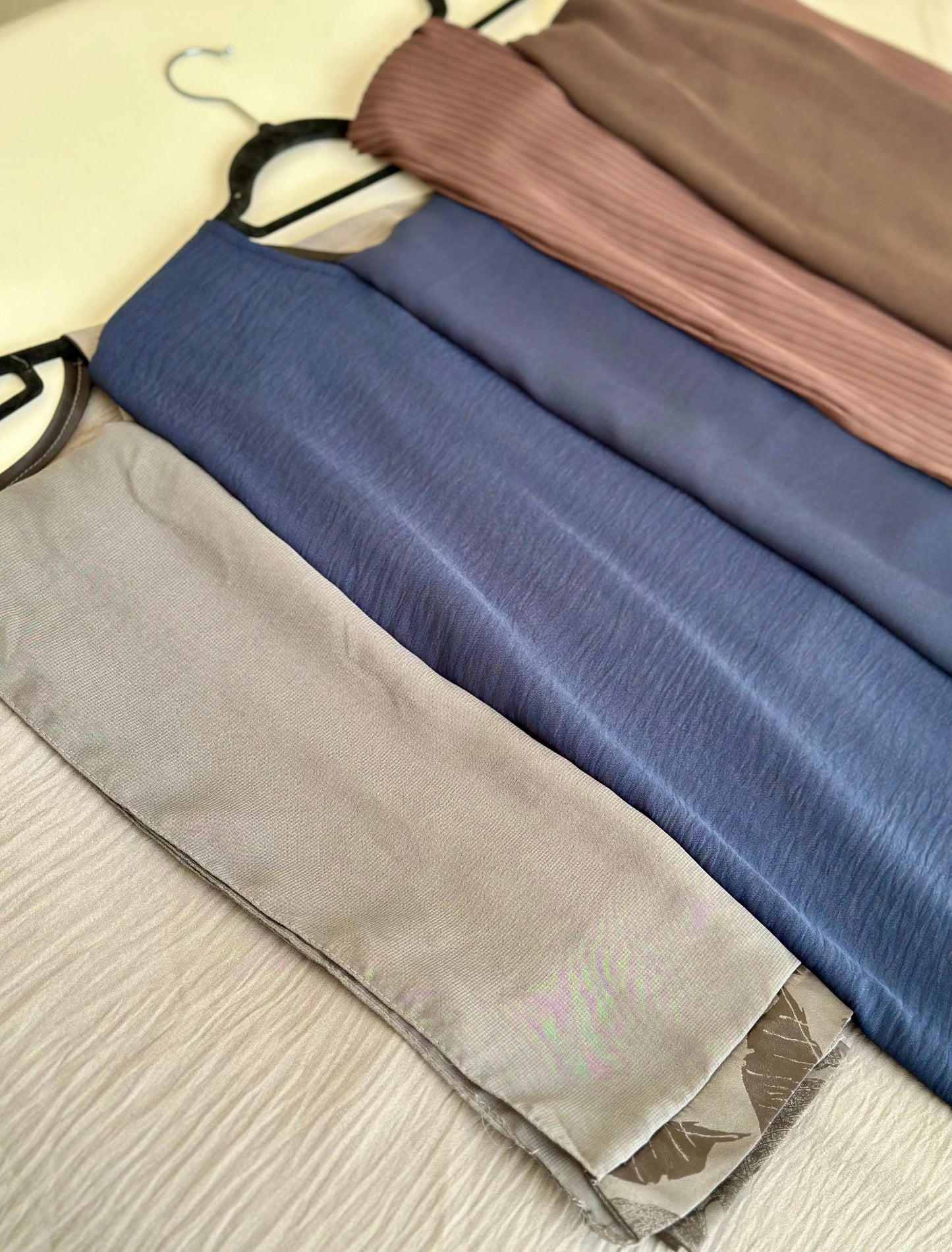 Dusky Ash Abaya Set - NQ07